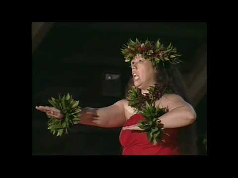2005 Merrie Monarch Kahiko -  Hālau 'O Lilinoe (Wahine)