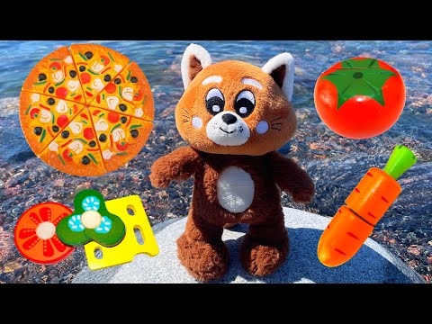 Pukkins gör en rolig pizza på ön - Lek och lär dig färger - Lek med oss