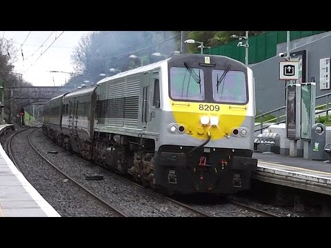 NIR 201 Class Locomotive 209 + Enterprise Train - Killester, Dublin