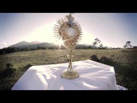 Totus Tuus - Aquí Esta tu Dios (Video Oficial) - Música Católica