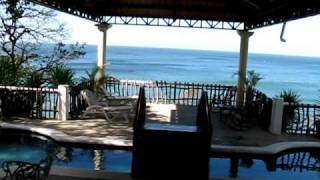 preview picture of video 'Ocean front house Casa Privado, G-14 Brady's'