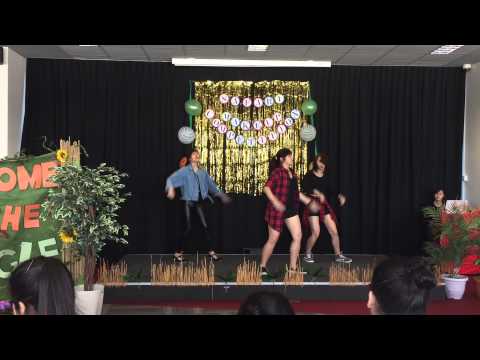 4combin4tion dancing Kiss Kiss by Ladies Code and Crazy by 4Minutes