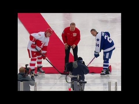 Wings/Leafs Alumni Showdown - Player Introductions (Game 1)