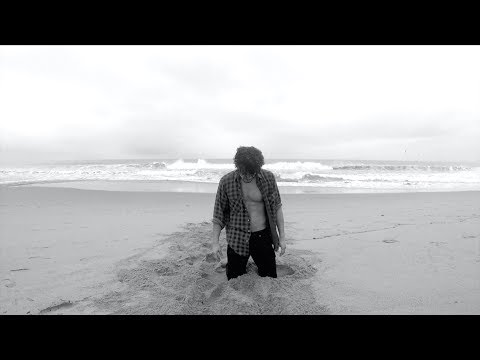 Ben Cristovao - POSLEDNÍ / prod. by The Glowsticks (Official Music Video)