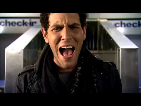 Cobra Starship - Bring It! (Snakes on a Plane) (Official Music Video)