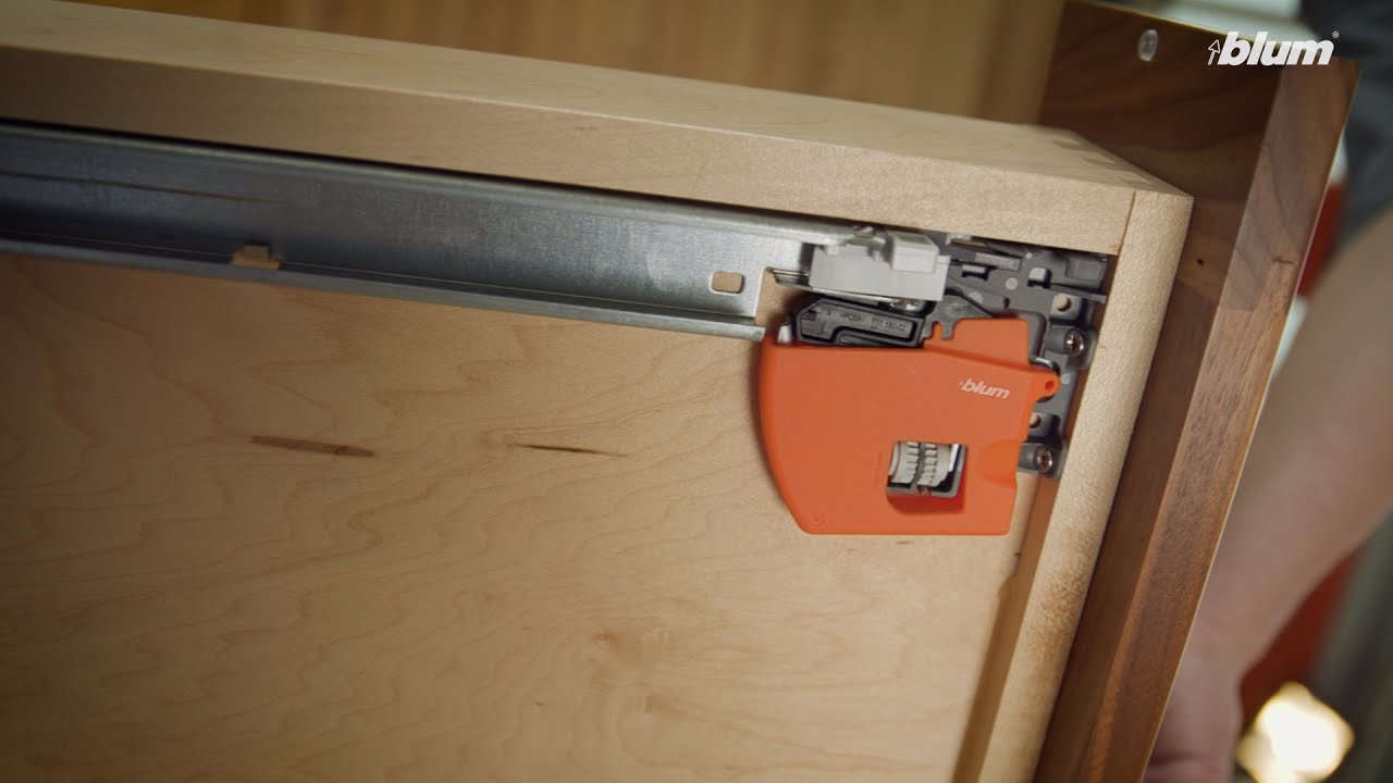 TANDEM plus BLUMOTION Concealed Runner System | Blum