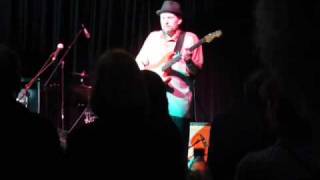 Ronnie Earl "Little Johnny Lee"