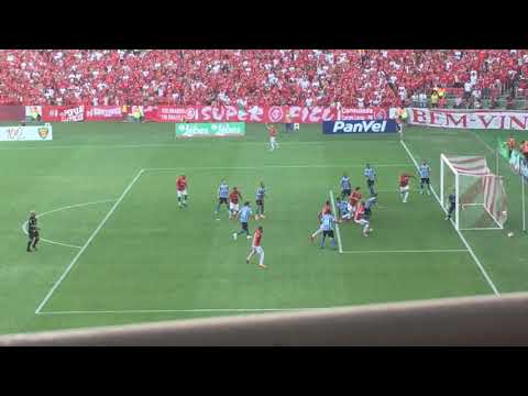 Gol do Rodrigo Dourado (GreNAL 413)