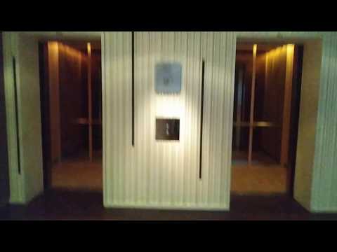 OTIS express lifts at Swissôtel the Stamford (Skai)