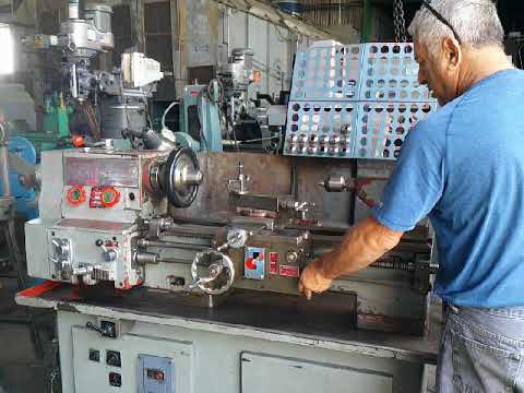 13” x 24” Kerry Inch/Metric Geared Head Engine Lathe, Model 1340,