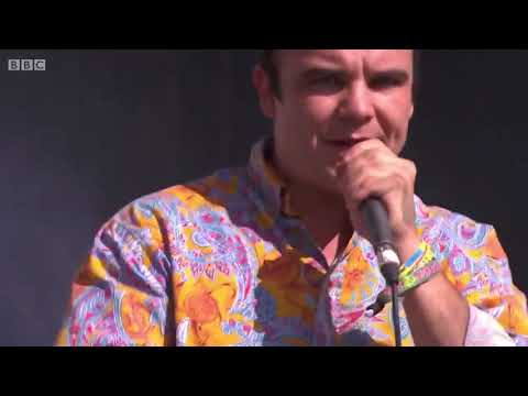 Future Islands - Glastonbury 2015