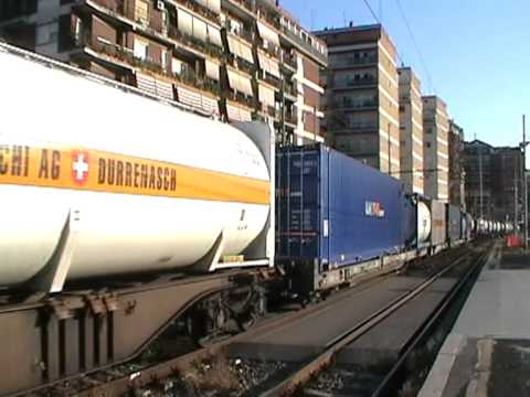 E655.162 in partenza col TCS 57002 Pomezia - Gallarate