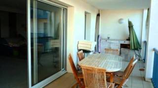 preview picture of video 'Urrugne Appartement Garage couvert - Parking Terrasse Lumine'