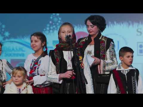 Spectacolul Ingerii Craciunului 2019  - clasa canto popular prof.Loredana Mandristeanu