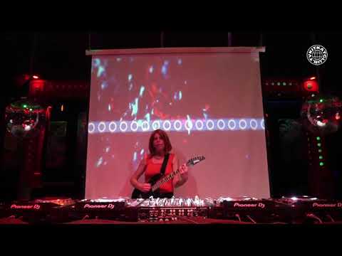 Die Sexparty-Transe (Joachim Witt Cover)