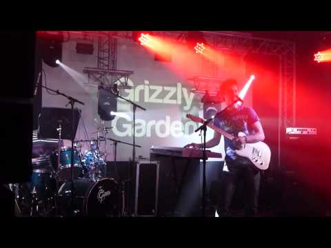Grizzly Garden - Honey @ Tremplin Inc'Rock 23-03-2013