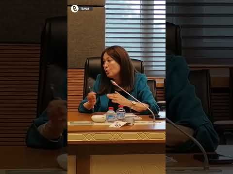 Öğretmenler darbedildi, partiler Meclis komisyonunu terk etti