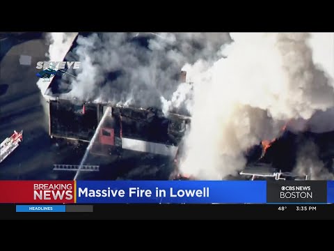 Massive fire breaks out at Lowell auto shop