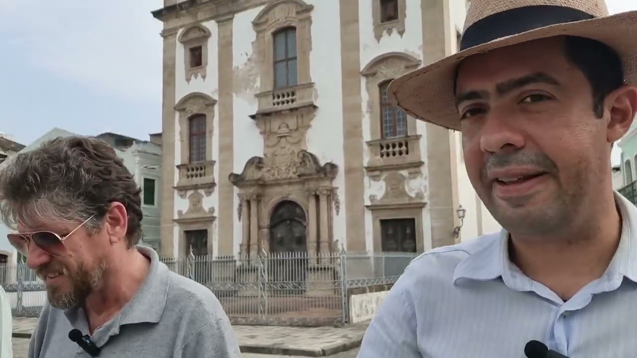 Prof Carlos Bezerra arruando no Recife