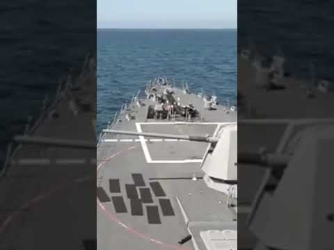 5-Inch/62-Caliber MK 45 Gun Live Fire – Arleigh Burke-Class Destroyer! ⚓🔥 #USNavy #Warship #LiveFire