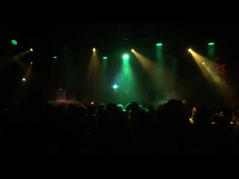 Elemental Wave playing "Adubta ft. Dan Imperial - Jah is near" @Muffathalle