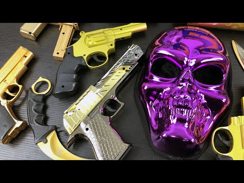 Gold Gun Toys! Gold Colored Weapon Collection Tec-9, Desert Eagle, Revolver, Glock and Skeleton Mask