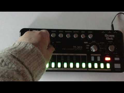 Cyclone TT-303 Bass Bot very LTD Black Edition.