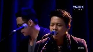 Download lagu Noah ku peluk hatimu akustik live hitam putih trans7 mp3 Download lagu Noah ku peluk hatimu akustik live hitam putih trans7 mp3