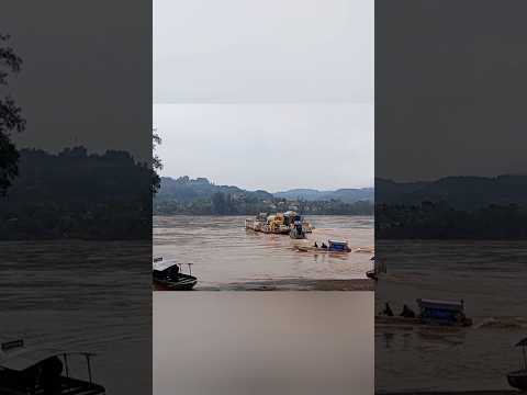 Retomada a Travessia do RIO URUGUAI em ITAPIRANGA SC SANTA CATARINA divisa RIO GRANDE DO SUL #short