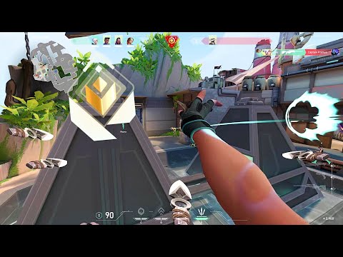 How a Champion Plays VALORANT