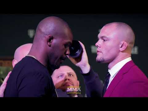UFC 235: Jon Jones vs. Anthony Smith Presser Staredown  - MMA Fighting