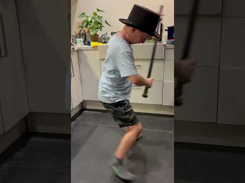Top hat 🎩 #dancinginthekitchen