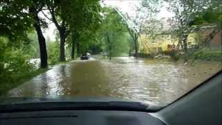 preview picture of video 'Trzcinsko - wylał Bóbr 2013.06.02, Powódź'
