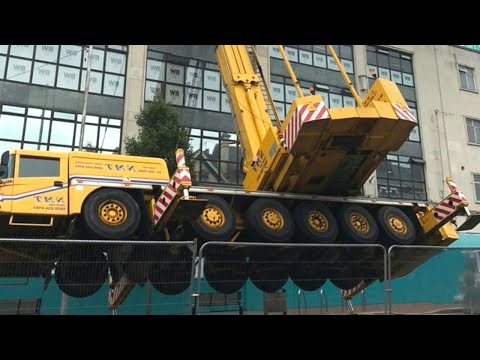 20 Dangerous Biggest Excavator, Cranes & Car Driving Fails | Cranes Collapse, Truck & Car Idiots