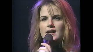Trisha Yearwood | The Song Remembers When (Live)
