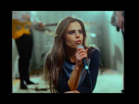 Cassie Henderson - Teenage Dirtbag