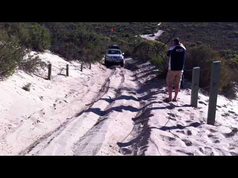 CRAZY PRADO DRIVER ON BORDER TRACK