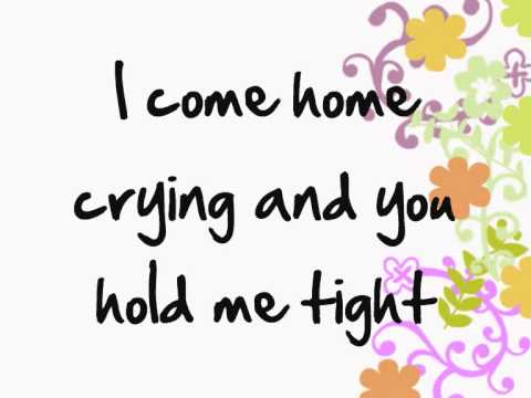 download lagu mp3 mp4 Taylor Swift Lyrics The Best Day, download lagu Taylor Swift Lyrics The Best Day gratis, unduh video klip Taylor Swift Lyrics The Best Day