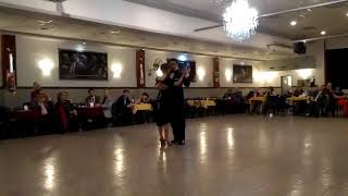 Julio Saavedra y Tekla Gogrichiani - Ríe Payaso - Darienzo Casares