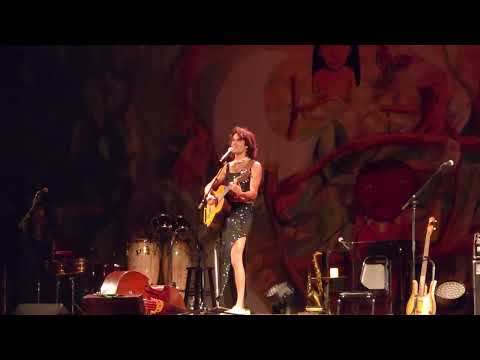 ZE IBARRA at The Town Hall (New York  10/7/2022)