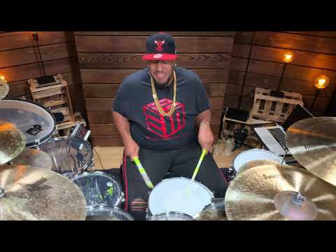 Eric Moore Lets it flow. Open Solo