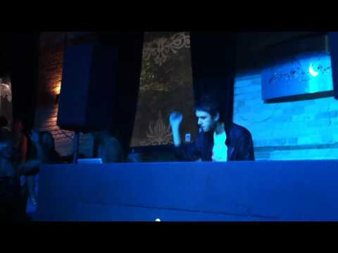 Zedd Live @ Winnipeg's Republic Nightclub - Stars Come Out ft. Heather Bright