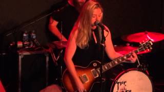 Music : Blues Guitar : Joanne Shaw Taylor - "Diamonds in the Dirt"