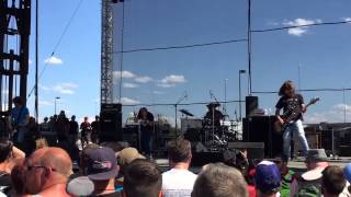 OFF! - Borrow and bomb (Riot Fest Denver)