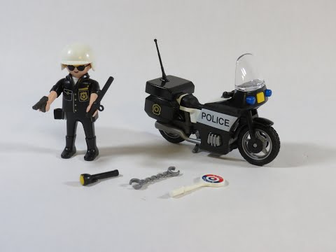 Playmobil City Action set # 5648 (2015) Police Carry Case review