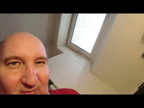 MongoTV_6045 - VASKER TØJ I BADEKAR - Del 1 - Forvask