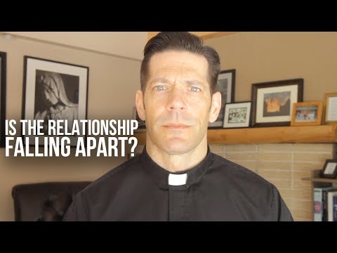 Signs that Your Relationship Is Falling Apart