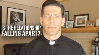 Signs that Your Relationship Is Falling Apart