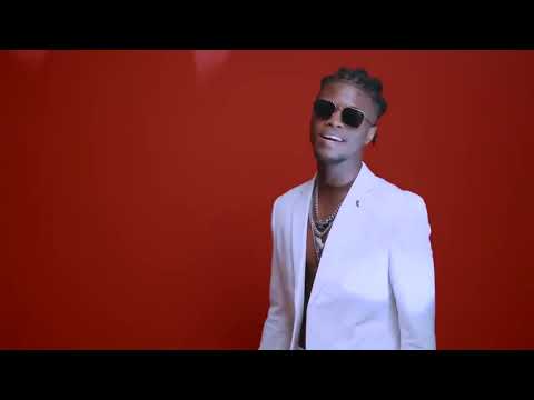 Adewumi ft  Santrinos Raphael   Djigné Remix Clip Vidéo