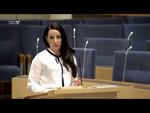 Clara Aranda - varför agerar inte regeringen kraftfullare?